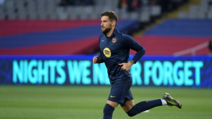 Barcelona confirma saída do zagueiro Iñigo Martínez