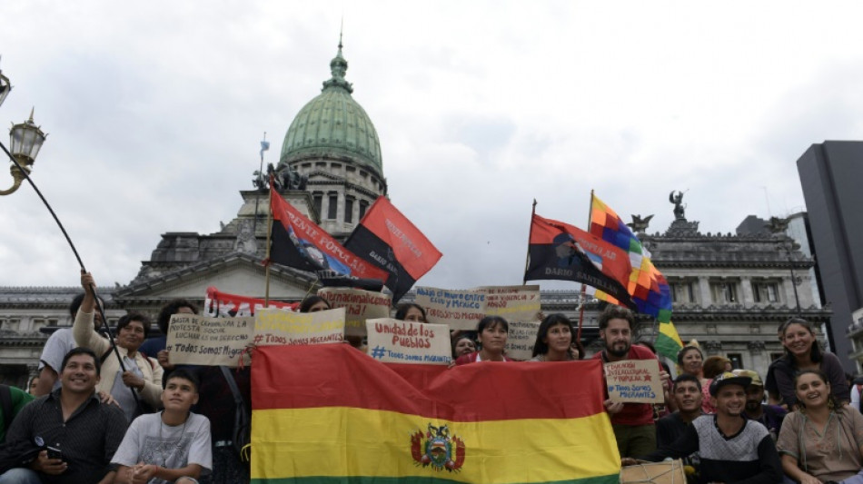 Argentina anuncia nuevos requisitos para los inmigrantes