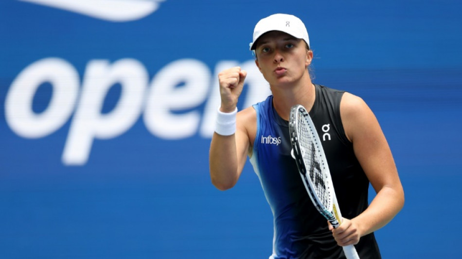 Swiatek estreia com vit&oacute;ria no US Open; Bia Haddad vence campe&atilde; de 2017 e tamb&eacute;m avan&ccedil;a