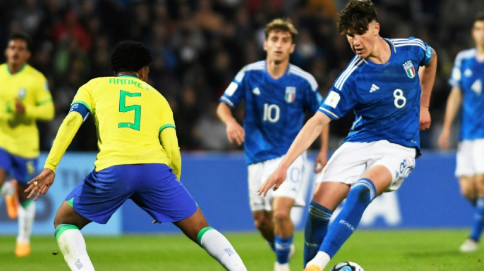 Brasil estreia no Mundial Sub-20 com derrota para a It&aacute;lia (3-2)