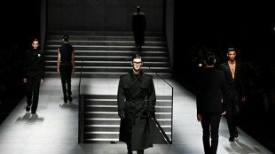 L'homme Dolce & Gabbana exalte le noir et l'&eacute;l&eacute;gance sobre  