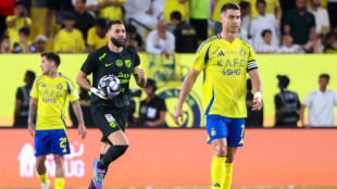 Foot: Benzema ne ferme pas la porte à un retour en équipe de France