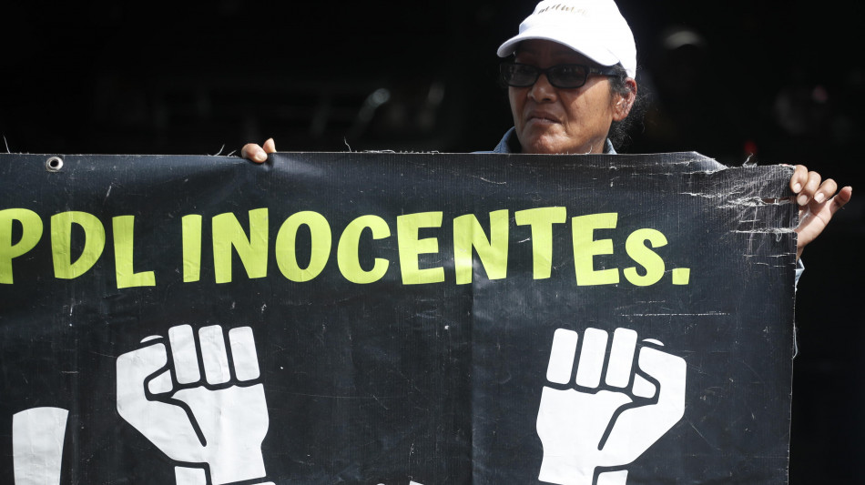 Amnesty, 'crimini contro l'umanit&agrave; nelle carceri di El Salvador'