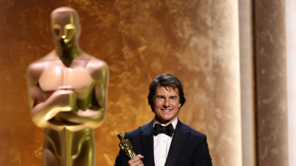 Tom Cruise recebe Oscar honorário por sua carreira