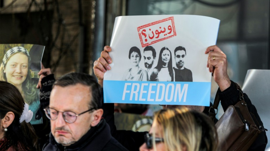 Syrie: &agrave; Douma, des manifestants veulent des r&eacute;ponses sur des militants disparus