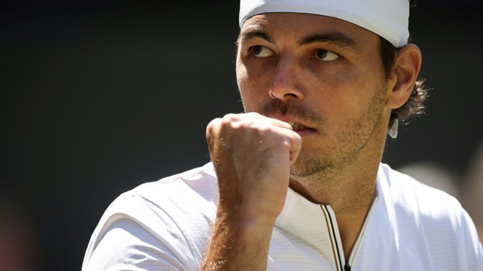 Fritz vence Davidovich e vai &agrave;s oitavas de Wimbledon