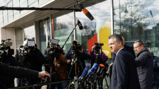 Kreise: Koalitionseinigung zwischen Union und SPD vertagt - Ziel ist Mittwochmittag