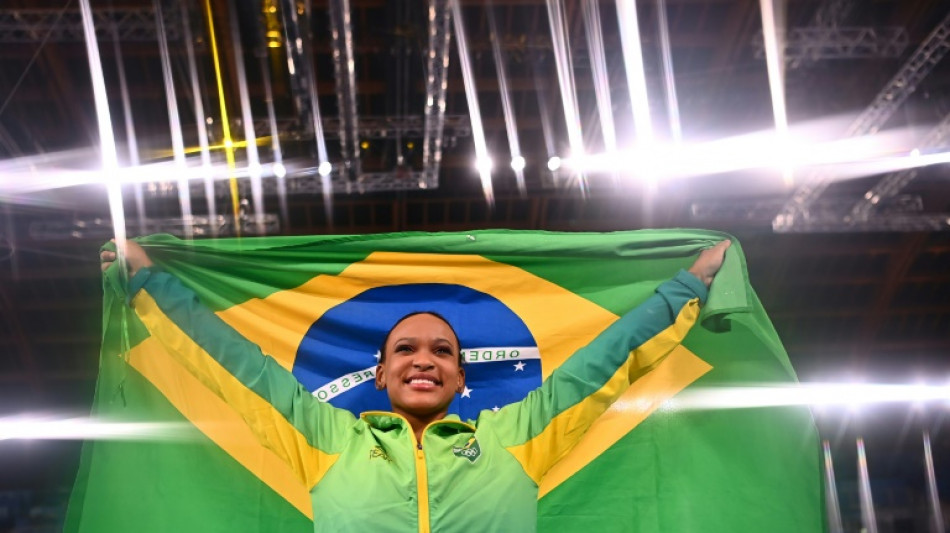 Os passos de Rebeca Andrade, a 'pedra preciosa' da gin&aacute;stica brasileira