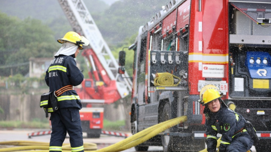 Incêndio em restaurante na China deixa 22 mortos