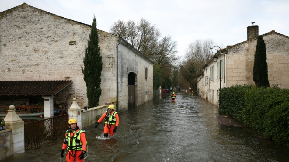 Les crues se poursuivent dans l'Ouest, m&ecirc;me sans pluie