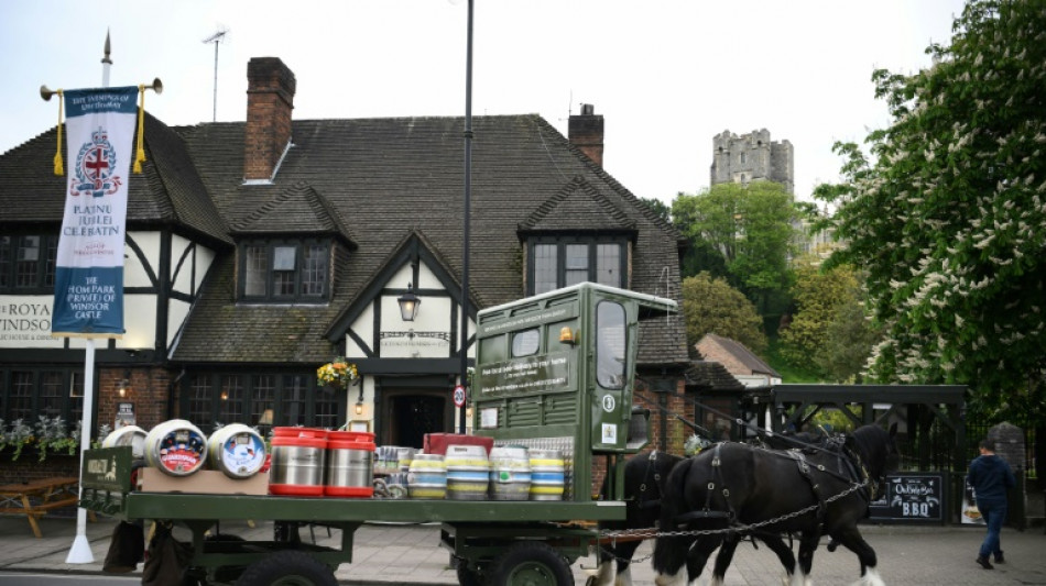 Jubilee boost then brake predicted for UK economy