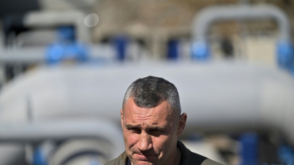 Ataque russo deixa dois mortos e mais de 50 feridos em Kiev