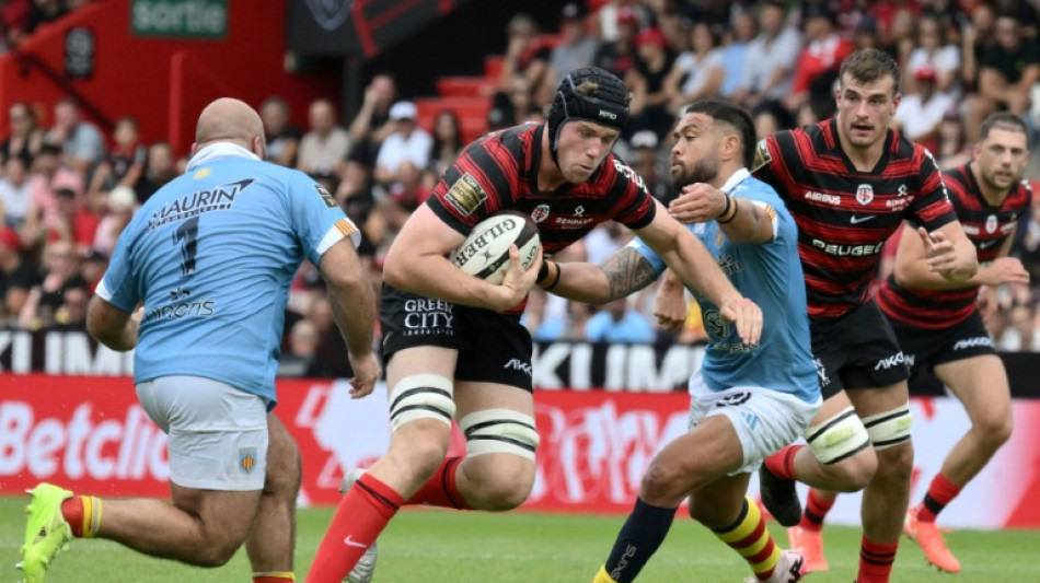 Top 14: Lyon, le Stade toulousain et Pau trio de tête 