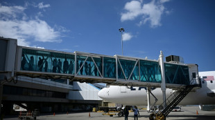 Llega a Venezuela un primer vuelo con migrantes deportados desde EEUU tras la ca&iacute;da de Maduro