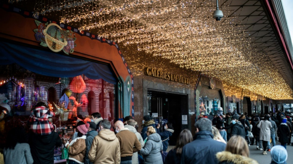 Cr&eacute;dits &agrave; No&euml;l: entre aubaine commerciale et pi&egrave;ge pour les consommateurs