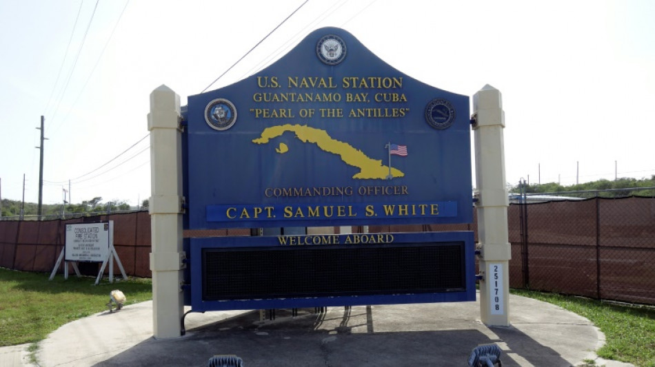 Cuba protesta contra presen&ccedil;a de submarino nuclear dos EUA em Guant&aacute;namo