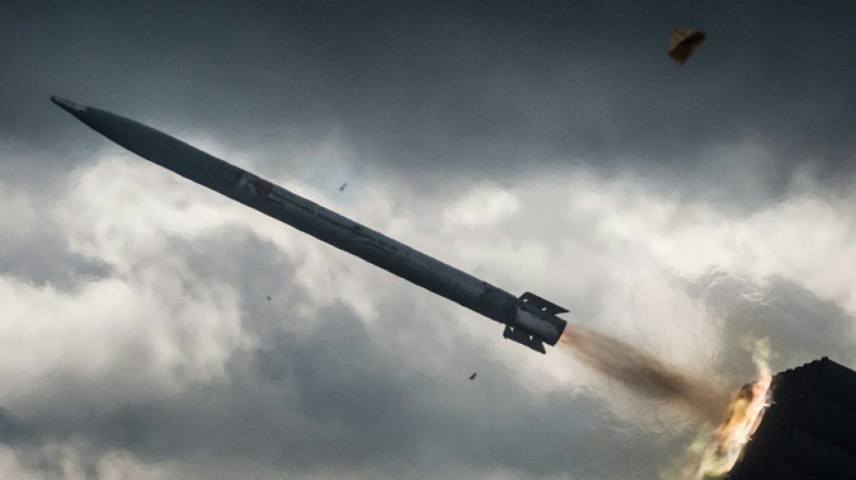 Equipos ucranianos de artiller&iacute;a aseguran retirada de fuerzas rusas en regi&oacute;n de J&aacute;rkov