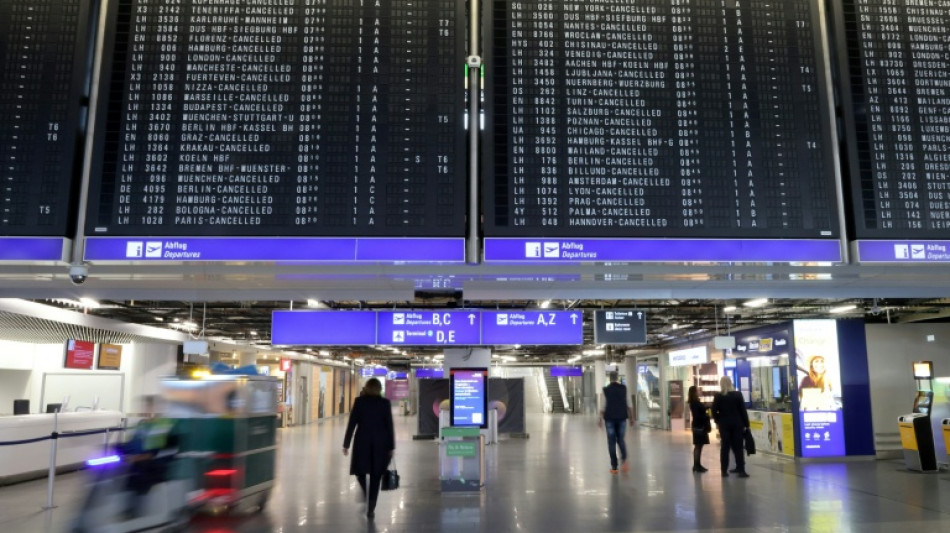 Una huelga perturba el tr&aacute;fico a&eacute;reo en Alemania 