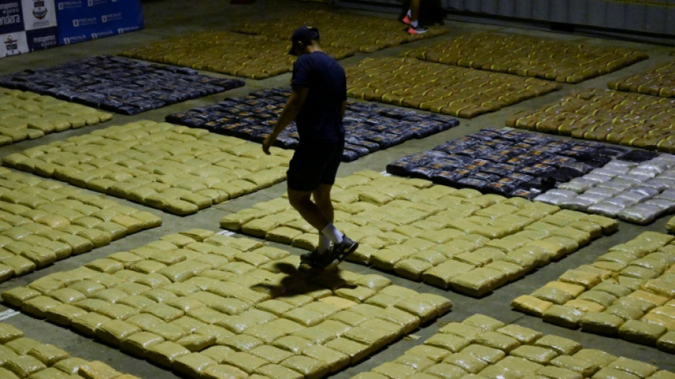 Colombia detiene la compra de armas a EEUU tras el fin de la certificación como aliado antidrogas