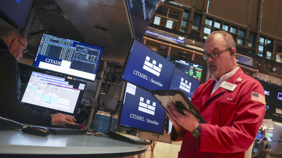 Wall Street apre in calo, Dj -0,79%, Nasdaq -0,48%
