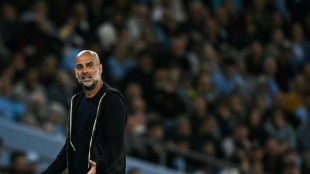 Guardiola warns he'll quit if Man City squad too large