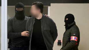 Proc&egrave;s des attentats de Bruxelles: cinq accus&eacute;s dont Abdeslam d&eacute;sertent le box