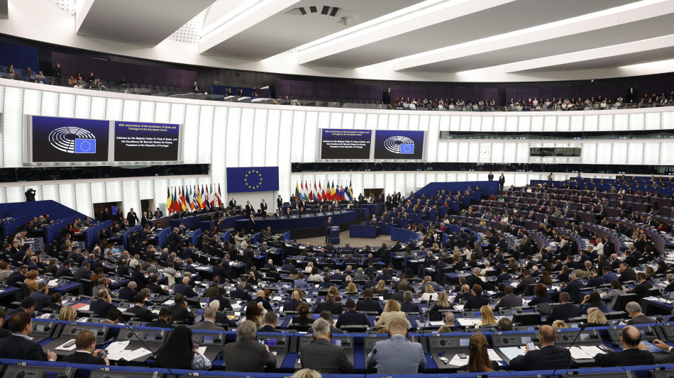 L'Eurocamera verso il rinvio del voto sull'intesa Usa-Ue sui dazi