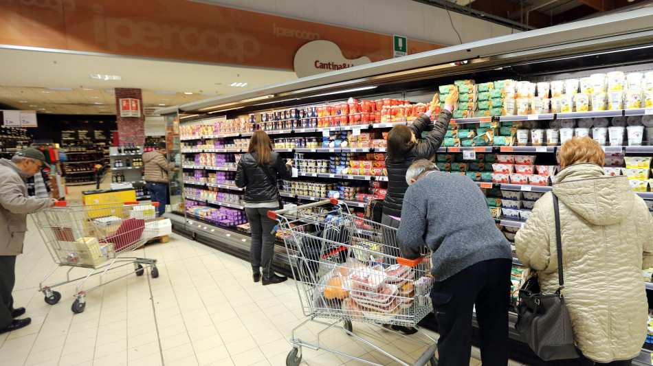 Confcommercio, economia dinamica ma la guerra alimenta la crisi, Pil aprile +1,3%