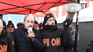 Ex Ilva: Bucci a lavoratori, da Roma notizie non buone