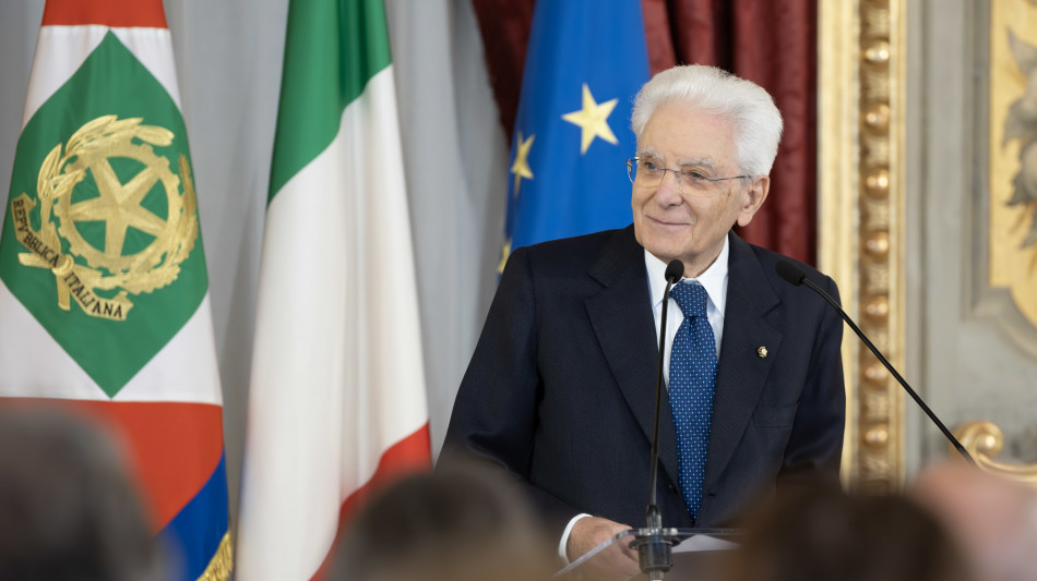 Mattarella, è intollerabile l'indifferenza sui morti sul lavoro