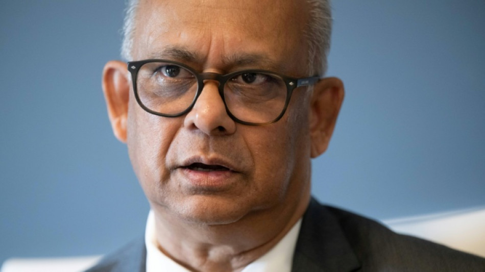 "No deber&iacute;amos temer al nuevo orden mundial", dice secretario general de la OEA