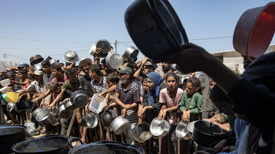 Hamas, 13 morti per malnutrizione in 24h tra cui 3 bambini