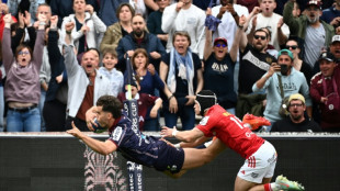 Record-breaker Penaud fires Bordeaux-Begles into Champions Cup semis