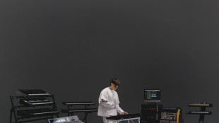 Sick Luke torna con Dopamina, "sono un sarto della musica"