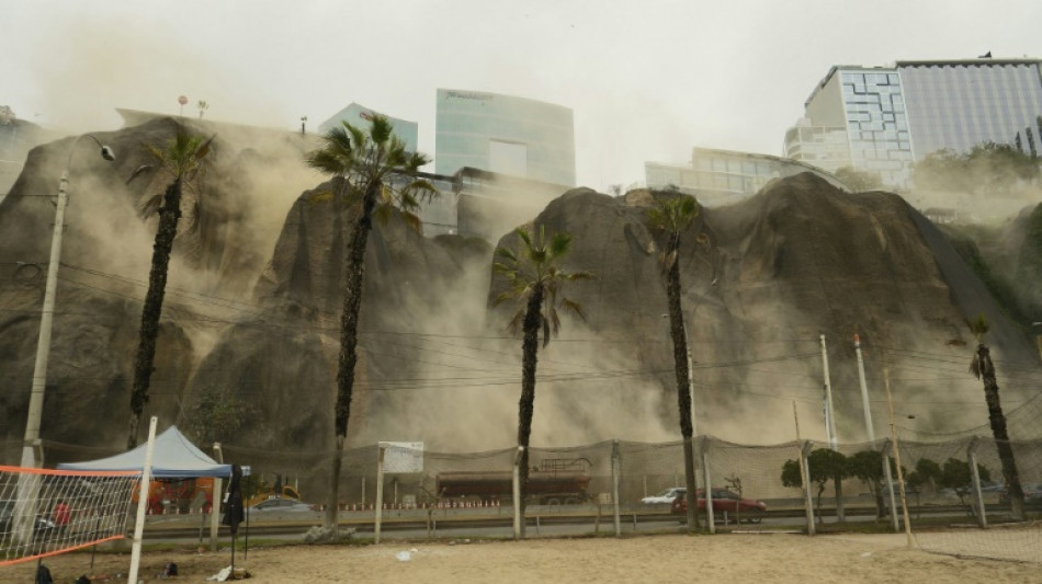 Ein Toter bei schwerem Erdbeben in Peru