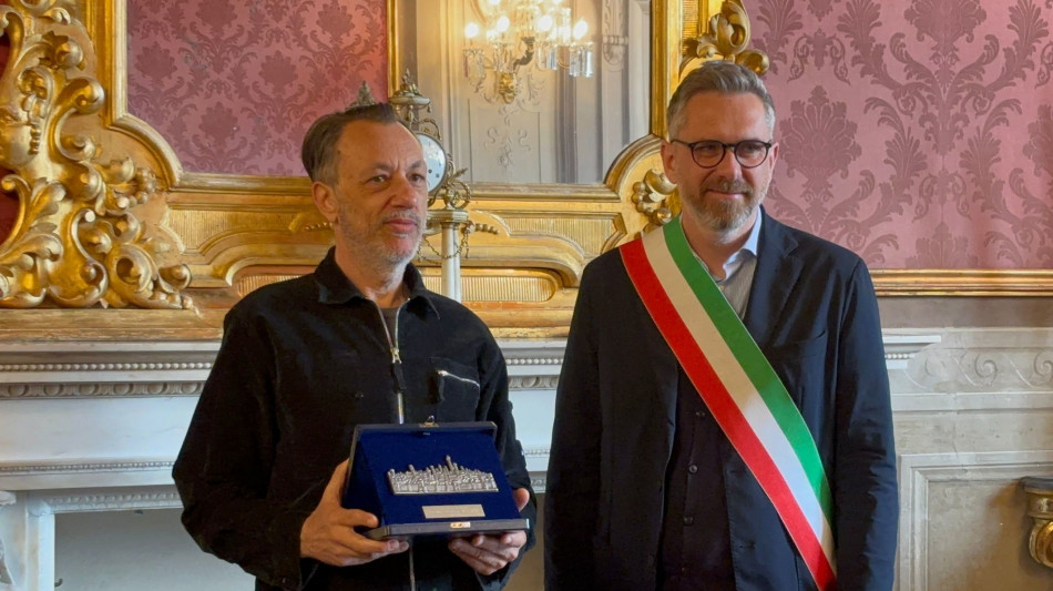 Neffa, il rap torni un genere di 'piano terra' non solo soldi e vita bella