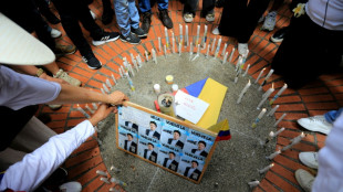 Petro denuncia reducci&oacute;n de custodia de presidenciable colombiano antes de ser baleado