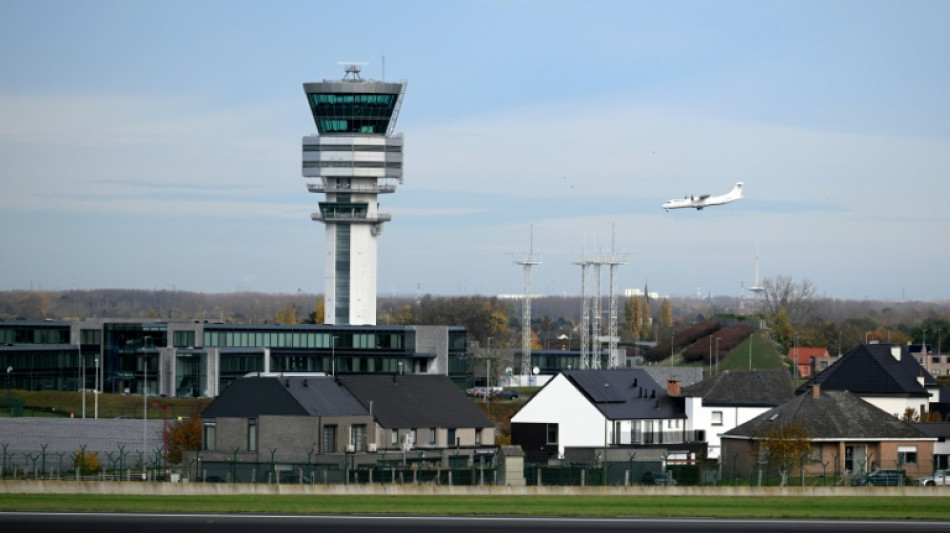 El avistamiento de un dron interrumpe por segunda vez en la semana el tráfico aéreo en Bruselas