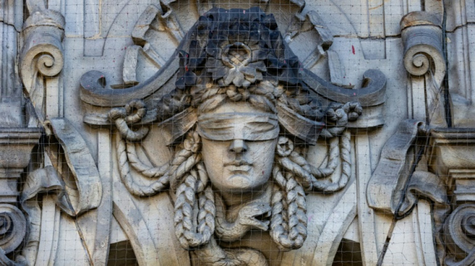 Ehefrau wollte sich scheiden lassen: Lebenslange Haft f&uuml;r Mord in Hessen