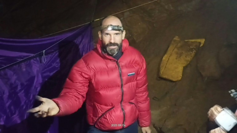 Turquie: le sp&eacute;l&eacute;ologue am&eacute;ricain secouru apr&egrave;s neuf jours dans un gouffre