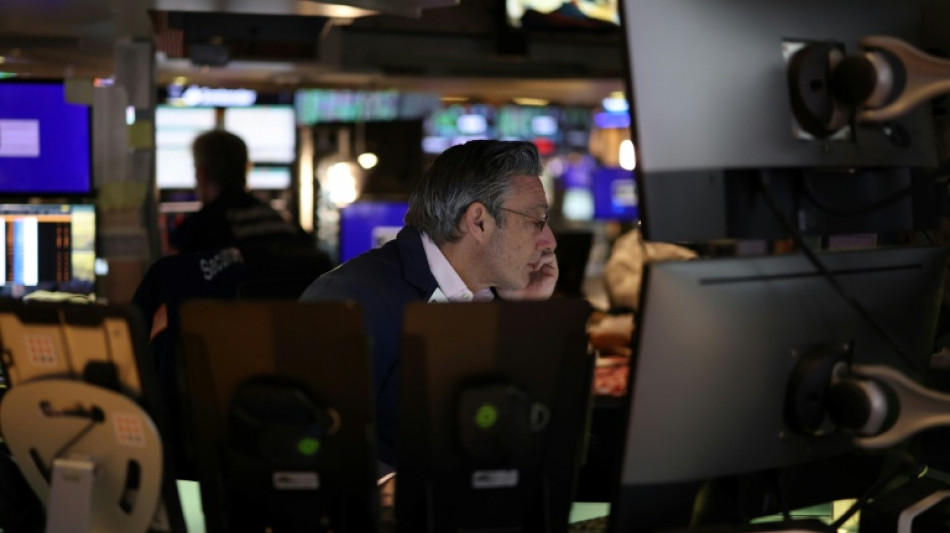 Wall Street ouvre sans direction claire, espère des surtaxes douanières allégées sur le secteur automobile