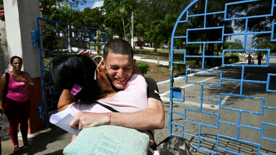 Cuba come&ccedil;a a libertar presos ap&oacute;s concess&atilde;o de indulto