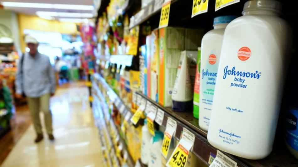 Johnson & Johnson ofrece USD 8.900 millones para cerrar demandas por talco cancer&iacute;geno