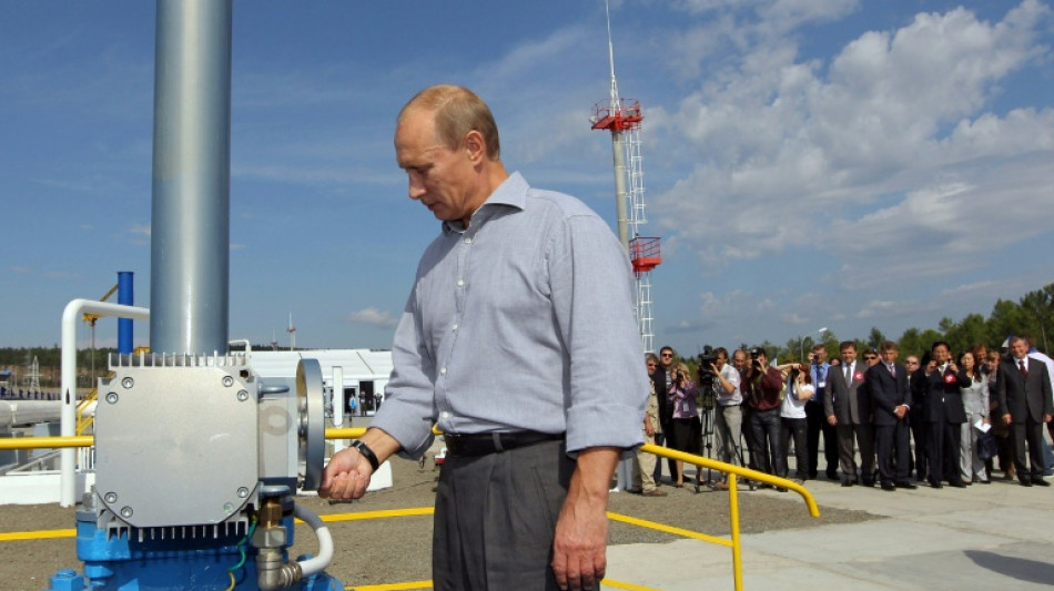 China defiende las compras de petróleo ruso y rechaza las "intimidaciones" de EEUU