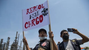 Tribunal proh&iacute;be salir de Per&uacute; a cuatro directivos de Repsol por derrame de crudo