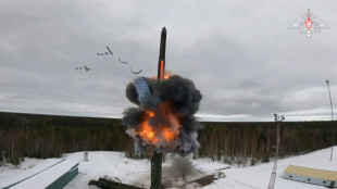 El mundo se enfrenta a una nueva carrera armament&iacute;stica nuclear, advierte el SIPRI 