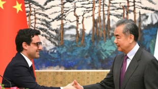 Fran&ccedil;a pede &agrave; China que envie 'mensagens claras' &agrave; R&uacute;ssia sobre a Ucr&acirc;nia