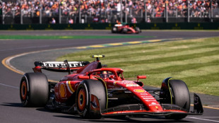 El espa&ntilde;ol Sainz gana un Gran Premio de Australia de F&oacute;rmula 1 dominado por Ferrari