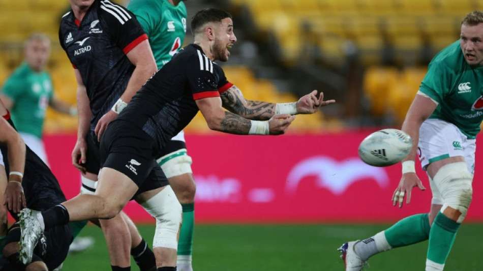 All Blacks call up veteran halfback Perenara