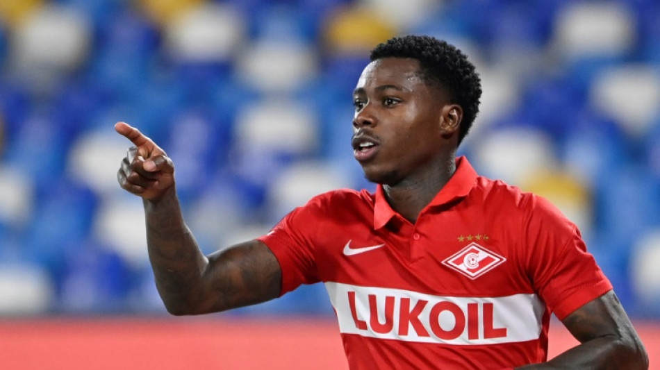 Atacante holand&ecirc;s Quincy Promes &eacute; condenado a 18 meses de pris&atilde;o